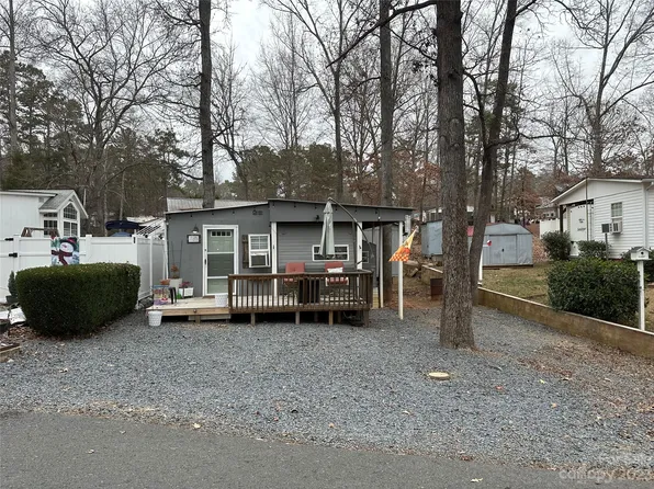 130 Cherokee Trl, Mount Gilead, NC 27306