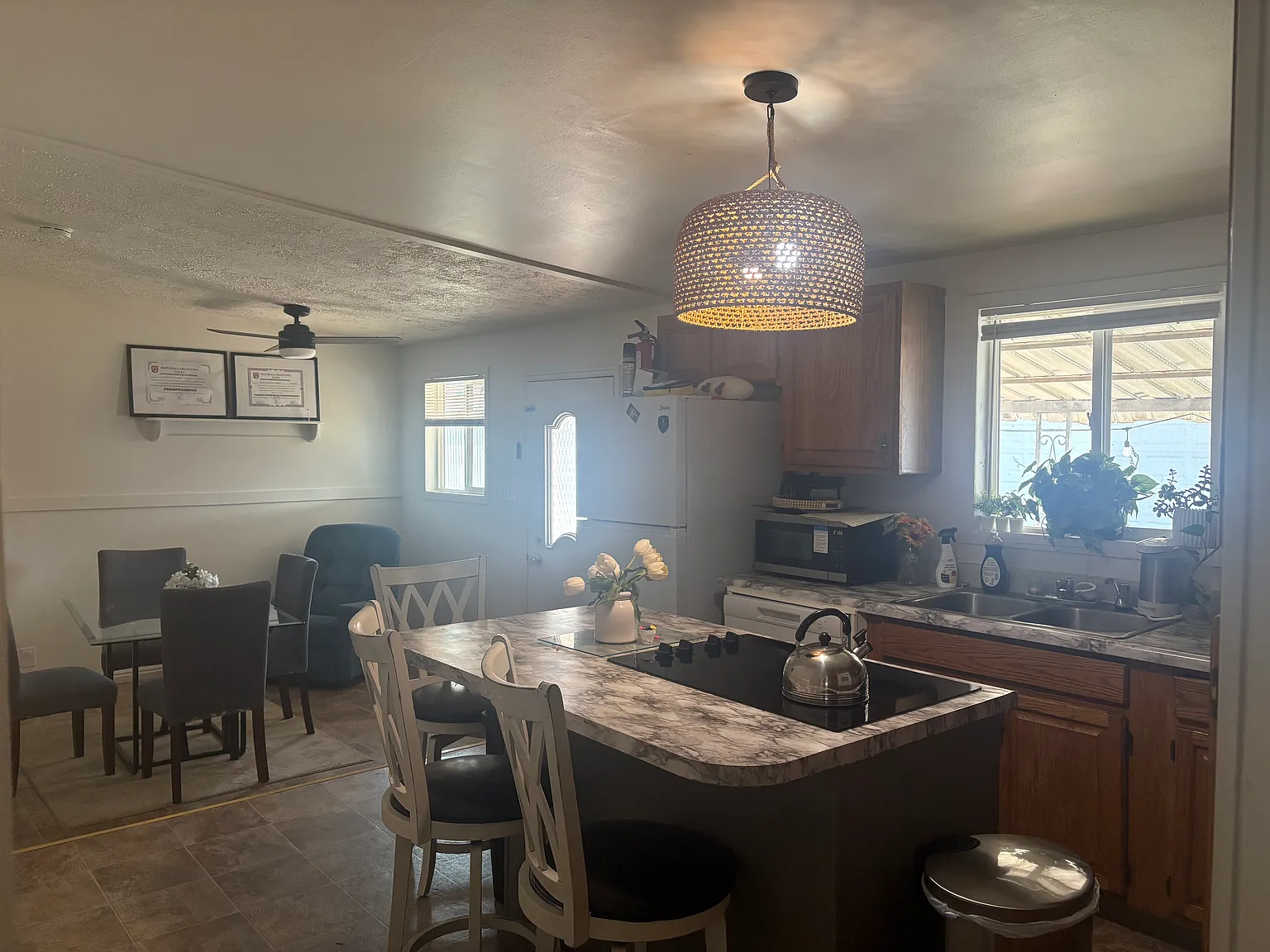 4 bed, 1600 sqft, $1,900 — Photo 4