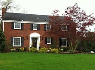 1610 Terrie Dr, Pittsburgh, PA