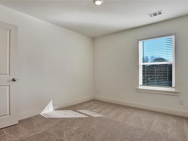 1615 Aiden Way — Photo 21