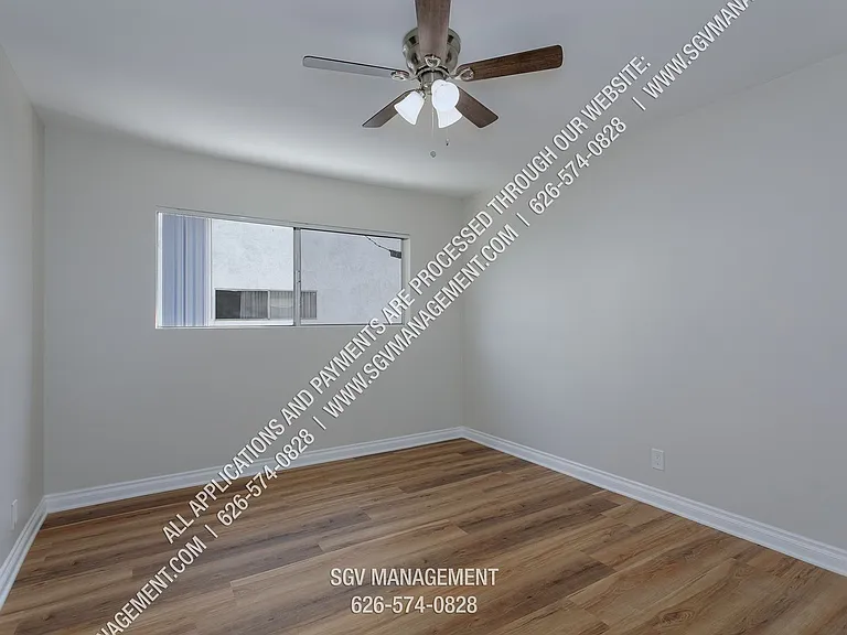830 Elm Ave — Photo 15