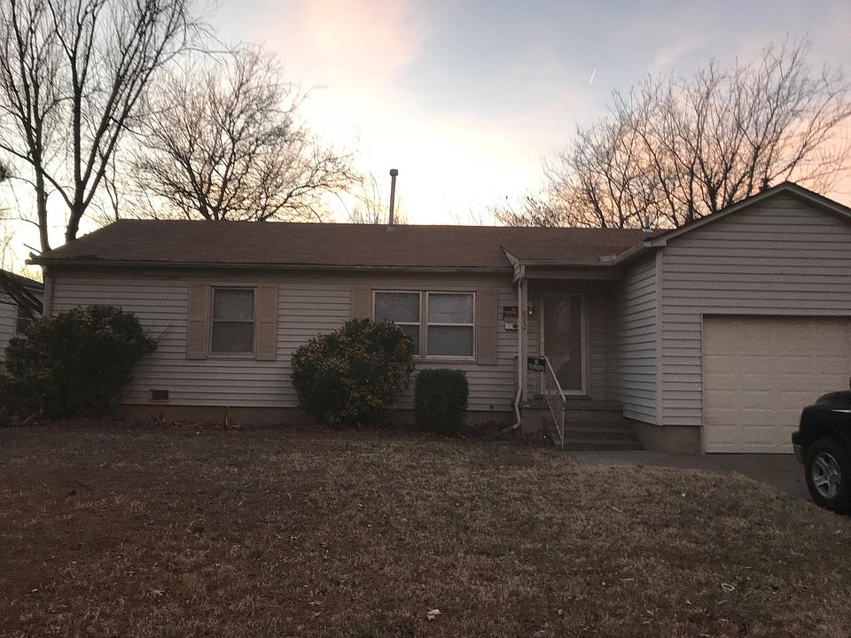 1st image of 822 N Irvington Ave