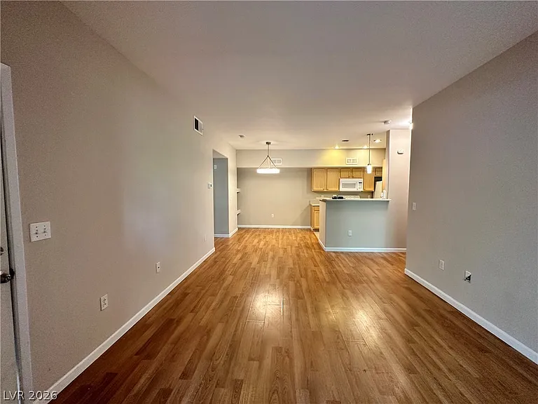2615 W Gary Ave #2007 — Photo 5