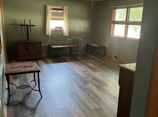 1104 S 6th St, Dekalb, IL 60115