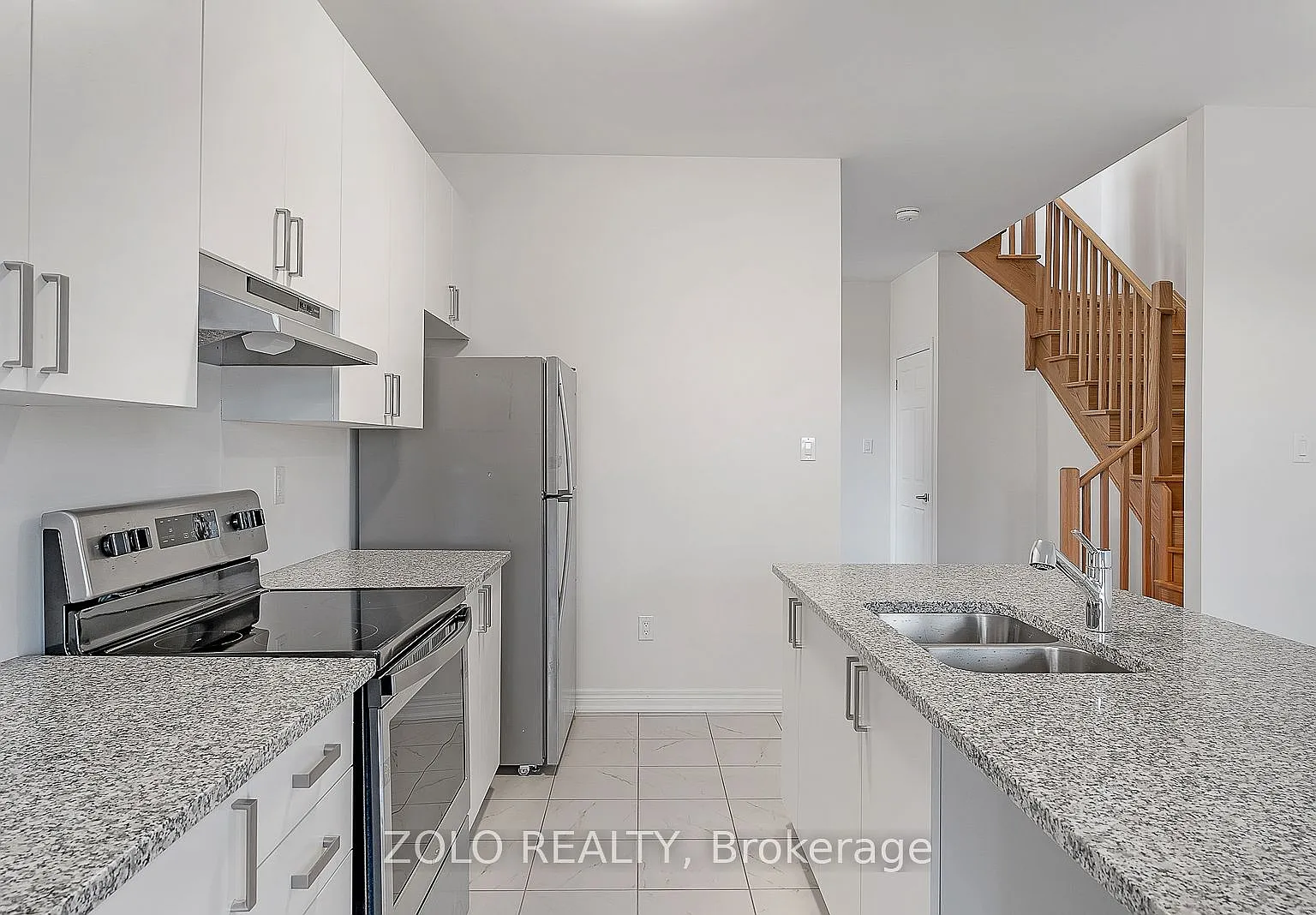 4 bed, $700 — Photo 1