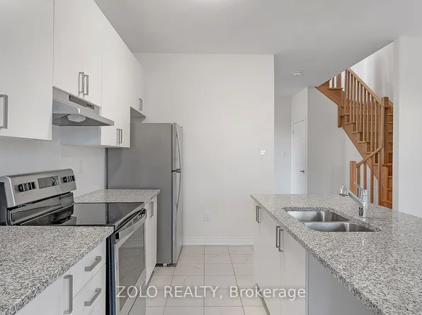 79 Bayardo Dr, Oshawa, ON L1L 0V2