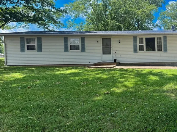 15788 S 1400th Rd, Nevada, MO 64772
