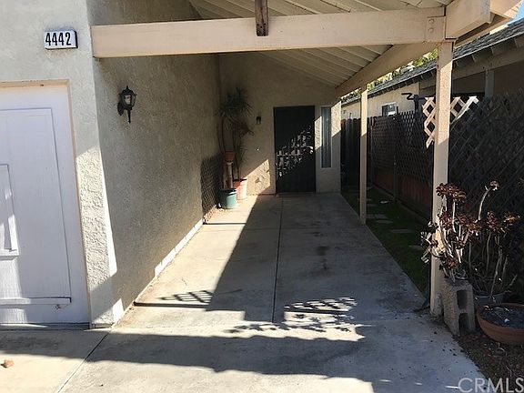 3rd image of 4442 Lugo Ave