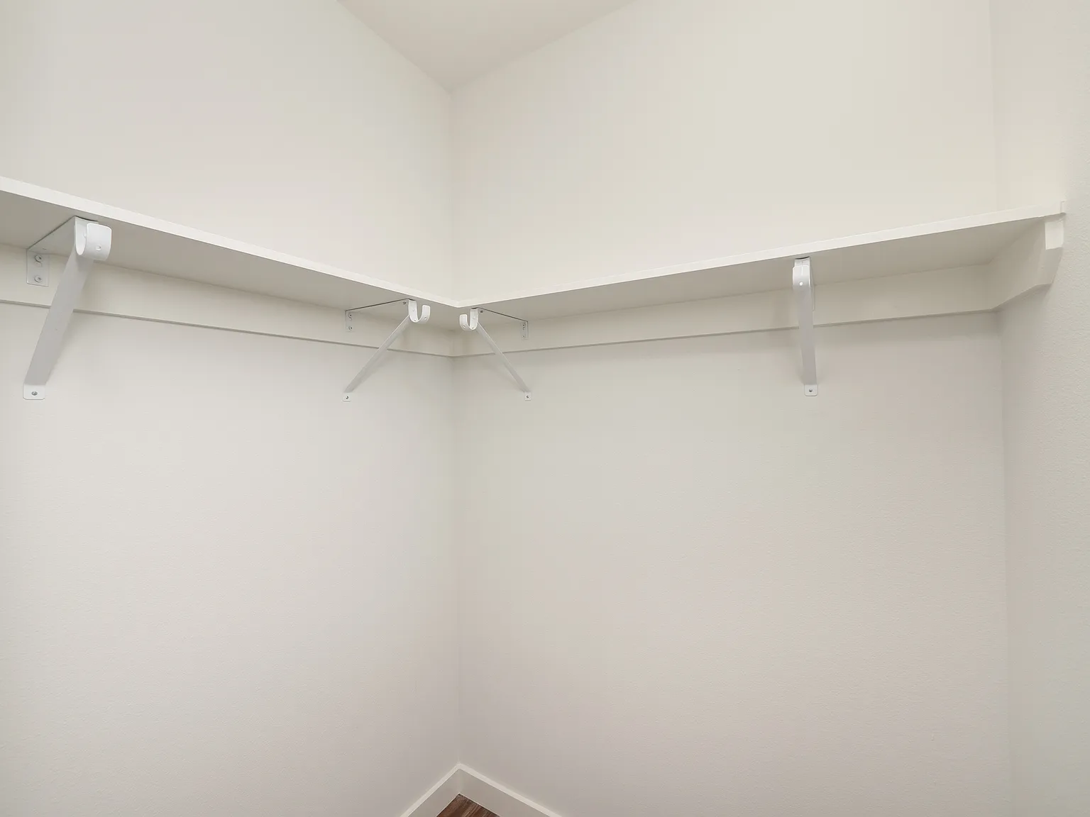 3 bed, 1416 sqft, $1,845 — Photo 4