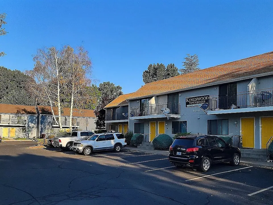 Kingswood Townhomes