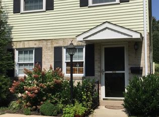 12 Cayuga Ct, Reading, PA 19607