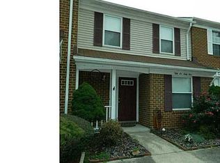 5661 Gates Landing Rd, Virginia Beach, VA 23464