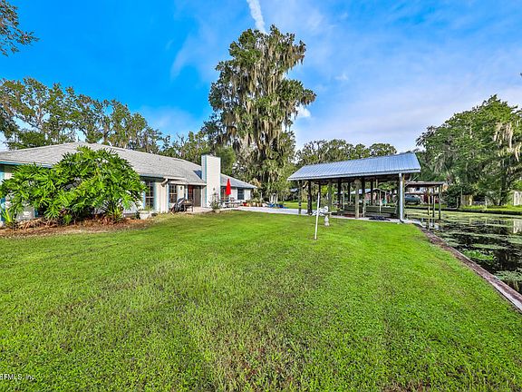 4th image of 8232 Hall Ln
