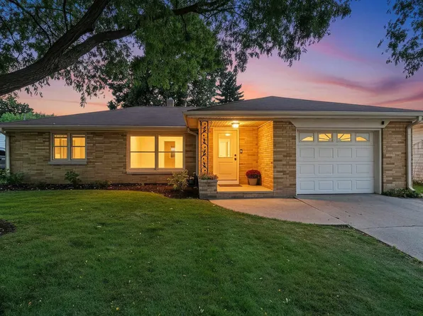 1940 Newberry Ave, Green Bay, WI 54302