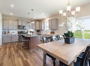 7409 Forest Ln, Lino Lakes, MN 55038