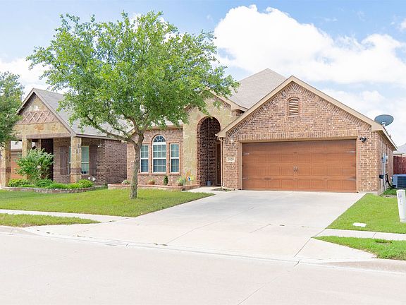 3rd image of 5629 Spirit Lake Dr