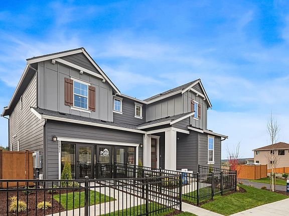 Roslyn Model Exterior
