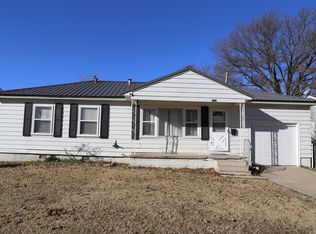 2033 D St NE, Miami, OK 74354