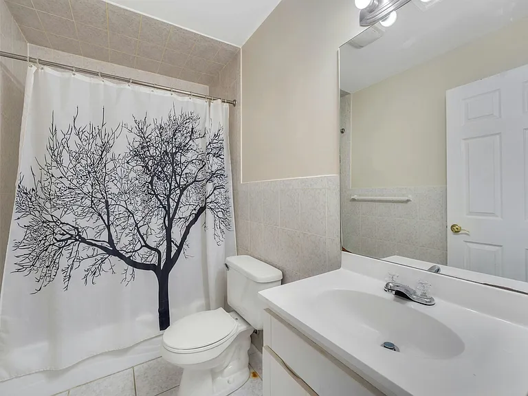 4413 Park Ave #2L — Photo 13