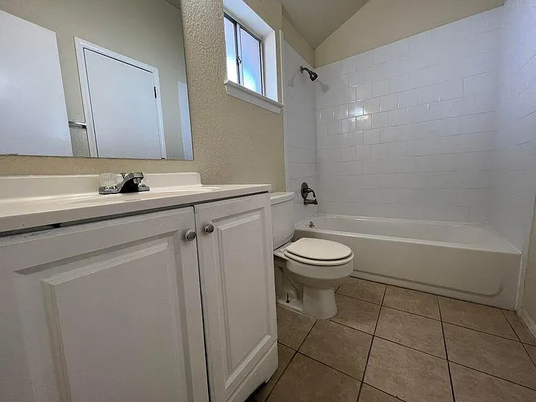 11812 Tracy Austin Ln — Photo 20