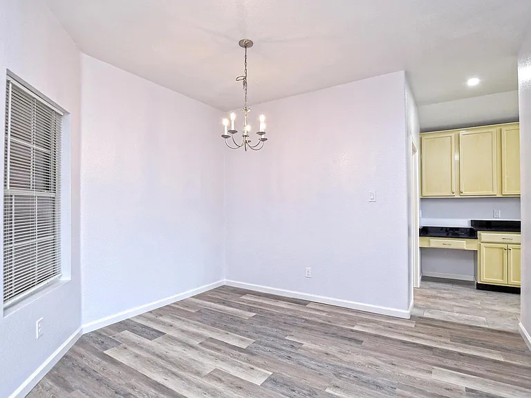 401 Bandara Woods Blvd — Photo 5