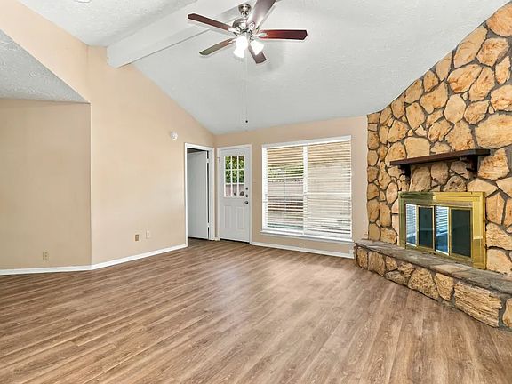 4th image of 10170 Limewood Ln