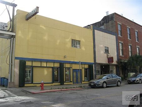 1st image of 414 22nd St