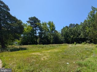 20225 Point Lookout Rd, Great Mills, MD 20634