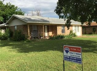 198 Berry St, Graham, TX 76450