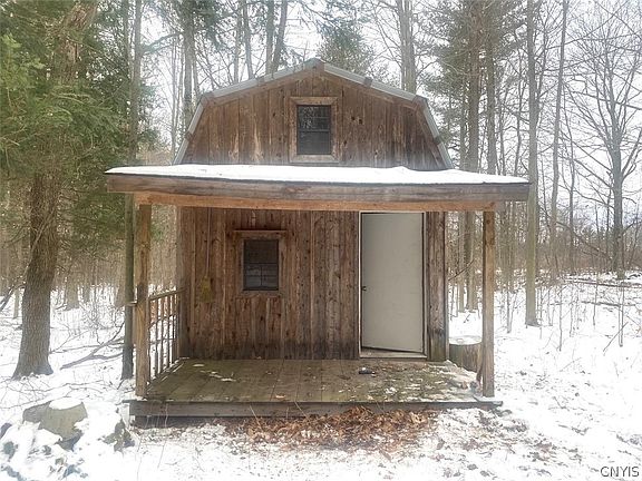 3rd image of 9382 Redman Rd