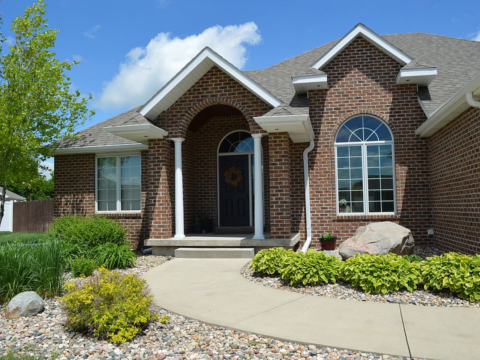 1st image of 807 Glenwood Ct
