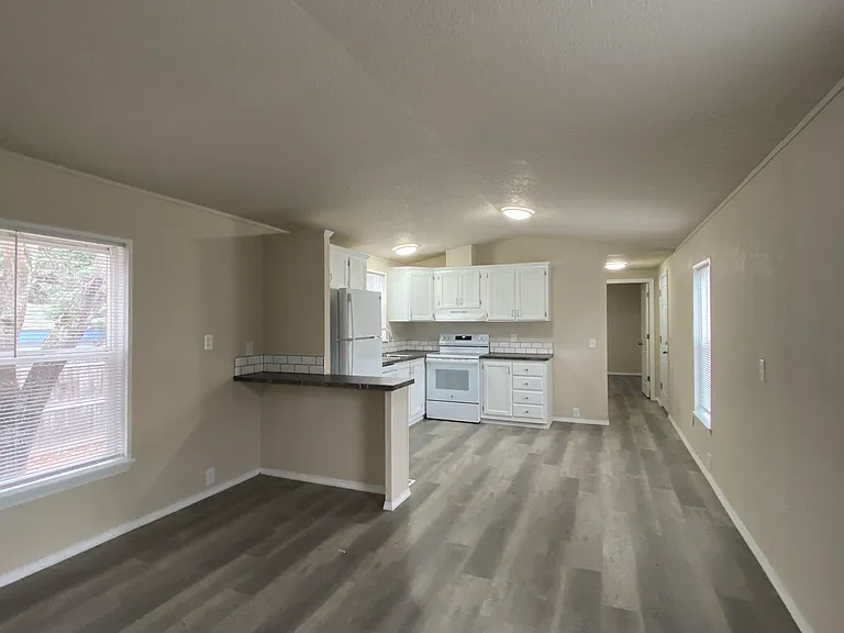1859 W Marlborough Ave #C-28 — Photo 11