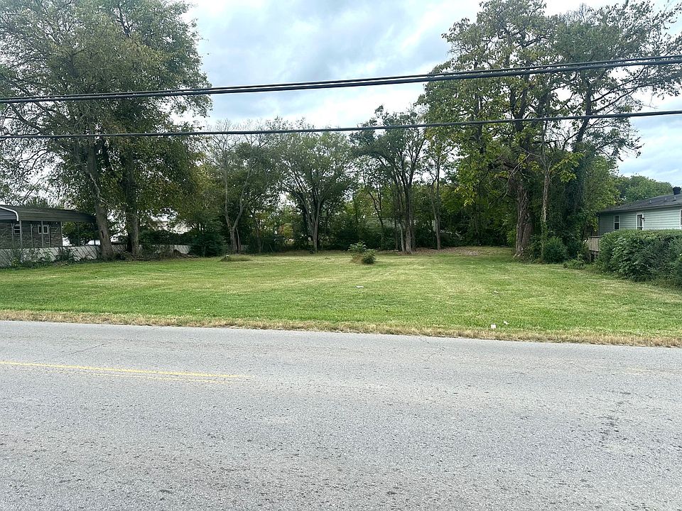 1st image of 703 Deery St