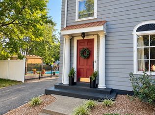 1216 SE Riverside Dr, Evansville, IN 47713
