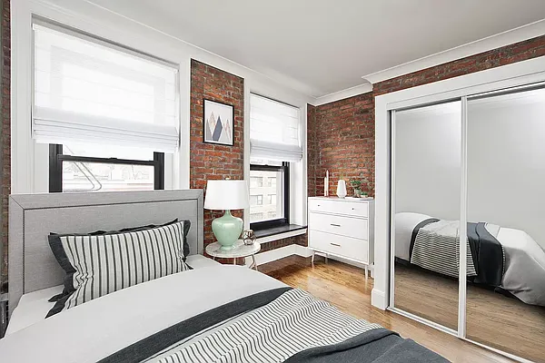 Rented by R New York | media 11