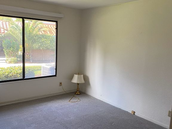 4th image of 3018 Via Buena Vis Unit C