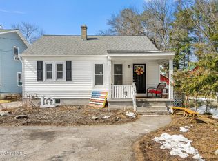 818 Duanesburg Rd, Schenectady, NY 12306