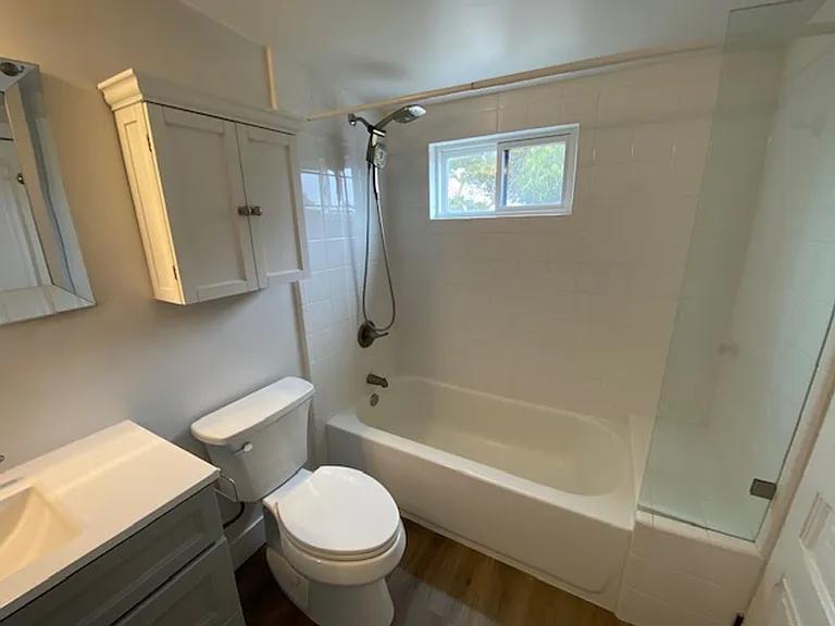 542 Pine Ave — Photo 21