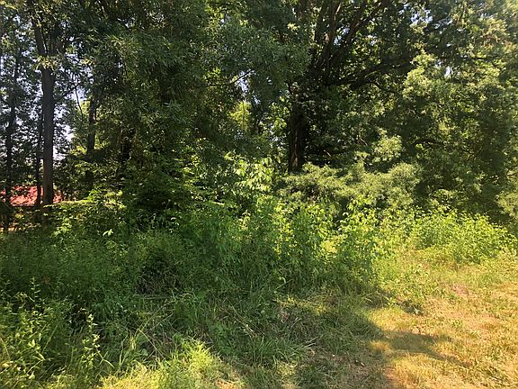 2nd image of Council Cir #86