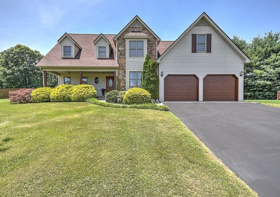 1st image of 4135 Bradford Ln