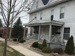 220 S 7th St APT B, Michigan City, IN