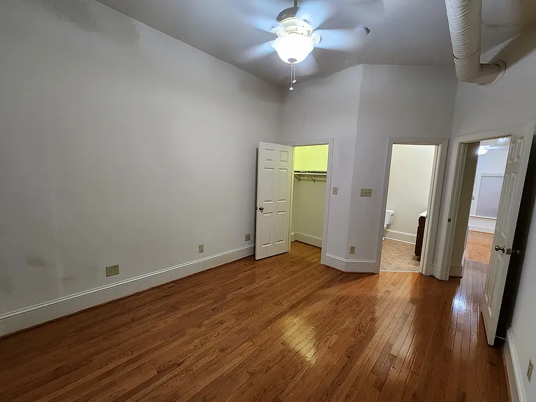 1603 W Cary St #A — Photo 4