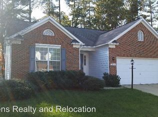 9521 Treymore Dr, Raleigh, NC 27617