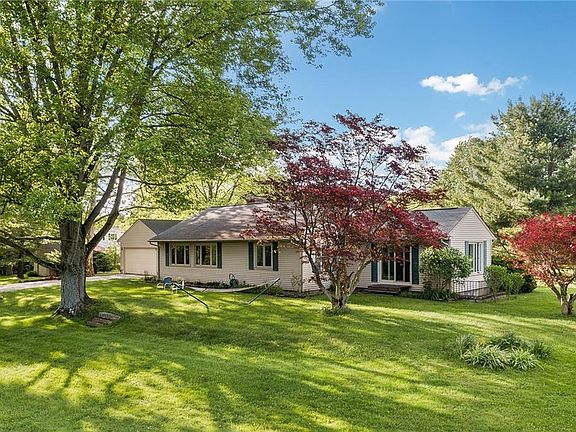 2nd image of 45 Ingelside Dr