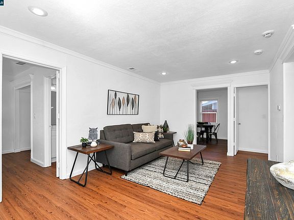 5th image of 425 W 8th St