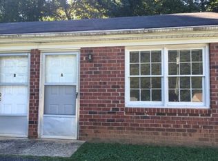 120 Longwood Pl #A, Madison Heights, VA 24572