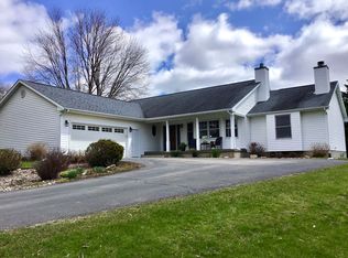 N4636 Timber Crest Dr E, Onalaska, WI 54650