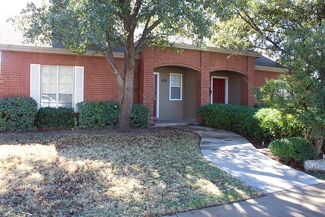1st image of 4313 Saint Andrews Dr