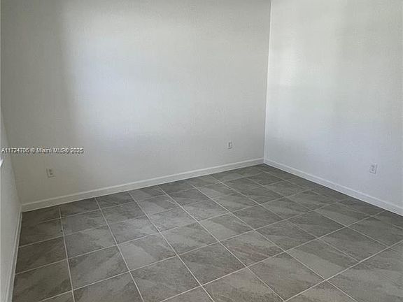 5th image of 2422 NW 119th Ter