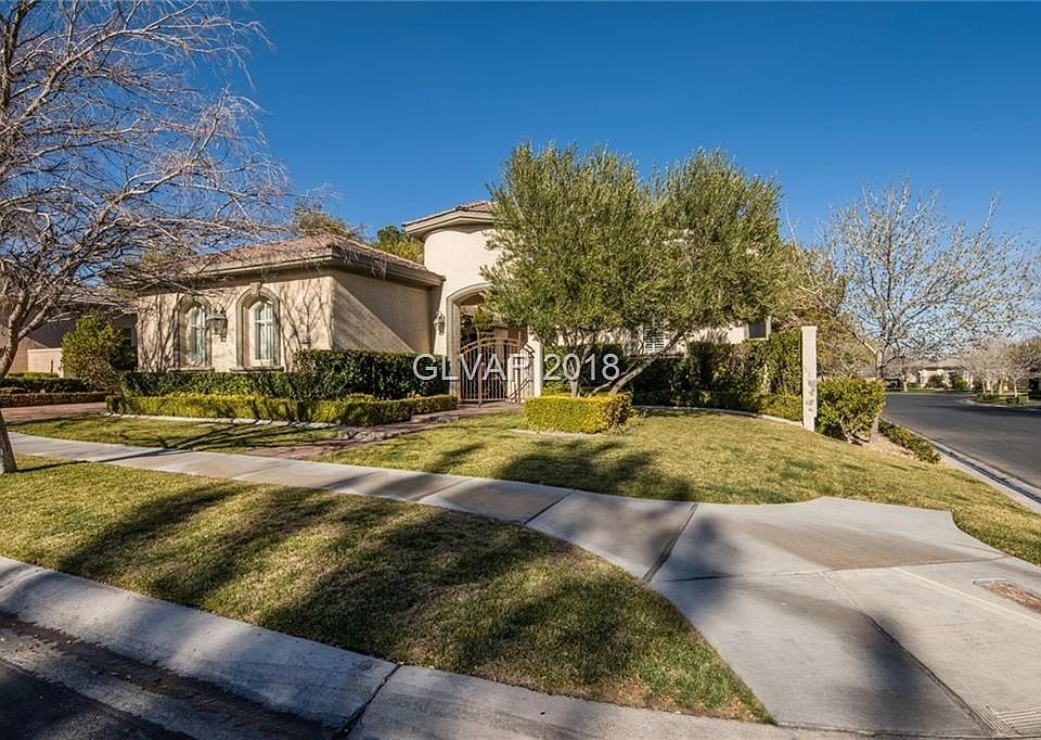 1st image of 712 Charbonne Pl